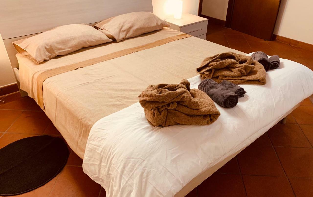 Whouse Suite Apartment Mirasole โบโลญญา ภายนอก รูปภาพ