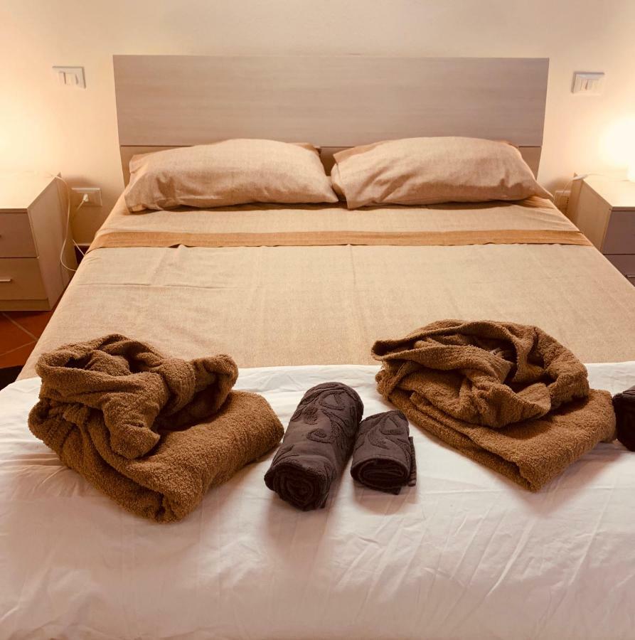 Whouse Suite Apartment Mirasole โบโลญญา ภายนอก รูปภาพ